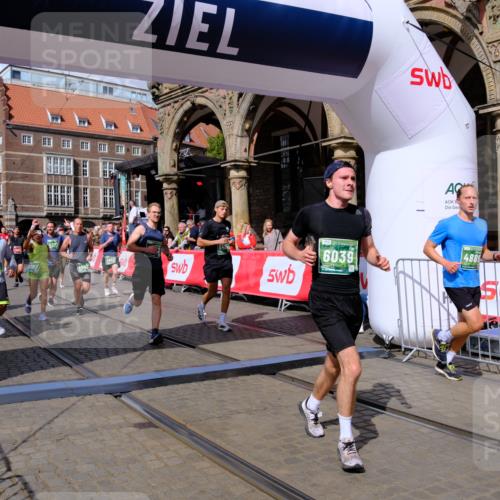 13.09.2026 - 21. swb-Marathon Bremen Tim E. http://msf.ph/oto/10389398 13.09.2026 13:31:54 Ziel 310, 922, 1600, 2707, 3115, 3152, 3239, 3244, 3579, 3858, 3859, 4164, 4258, 4273, 4692, 4889, 5426, 5504, 5899, 6039, 6062, 6100, 6147, 6193, 6213, 6581, 6602, 6971, 7032, 7260, 7608, 7941, 7964, 8042, 8078, 8166, 8205, 8206, 8239, 8364, 8495, 8522, 9033, 9155, 9293, 9568, 9903, 9914, 13151 meine-sportfotos.de
