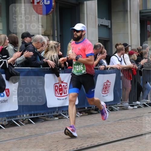 13.09.2026 - 21. swb-Marathon Bremen Strokosch-Dieckow http://msf.ph/oto/10389423 13.09.2026 13:00:04 Ziel 671, 912, 1136, 1550, 1571, 1754, 2683, 5776, 7015, 8689, 603, 735, 807, 1320, 1485, 1571, 1758, 1911, 1930, 7170, 8850, 9153 meine-sportfotos.de