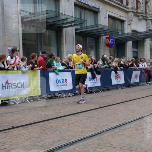 13.09.2026 - 21. swb-Marathon Bremen Strokosch-Dieckow http://msf.ph/oto/10389471 13.09.2026 13:00:09 Ziel 671, 912, 1136, 1550, 1754, 2141, 2683, 4904, 5776, 7015, 603, 735, 807, 912, 1320, 1571, 1758, 1911, 1930, 7170, 8689, 8850, 9153 meine-sportfotos.de
