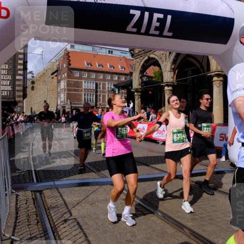 13.09.2026 - 21. swb-Marathon Bremen Tim E. http://msf.ph/oto/10389554 13.09.2026 13:32:10 Ziel 578, 846, 2934, 3115, 3205, 3239, 3244, 3278, 3946, 3989, 4030, 4164, 4979, 4998, 5158, 5325, 5363, 5899, 6062, 6100, 6116, 6193, 6213, 6354, 6602, 7242, 7260, 7526, 7790, 7964, 8048, 8078, 8166, 8206, 8247, 8610, 8970, 9016, 9033, 9188, 9568, 9640, 9785, 9914, 13151, 13231 meine-sportfotos.de