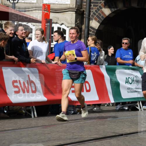 13.09.2026 - 21. swb-Marathon Bremen Strokosch-Dieckow http://msf.ph/oto/10389555 13.09.2026 11:11:13 Ziel 10148, 10163, 10461, 10462, 10527, 10547, 10653, 10792, 10841, 10911, 11043, 11047, 11237, 11327, 11335, 11465, 11483, 11513, 11691, 11756, 11846, 11993, 12401, 10419, 11036, 11216, 11231, 11458, 11745, 11870, 12126, 12148, 12464, 12508 meine-sportfotos.de