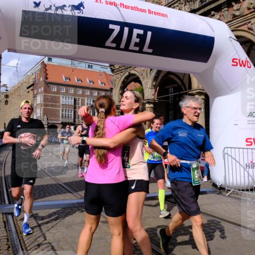 13.09.2026 - 21. swb-Marathon Bremen Tim E. http://msf.ph/oto/10389575 13.09.2026 13:32:11 Ziel 578, 846, 2934, 3115, 3205, 3239, 3244, 3278, 3946, 3989, 4030, 4979, 4998, 5158, 5325, 5363, 5899, 6100, 6116, 6193, 6213, 6354, 6602, 7242, 7260, 7526, 7790, 7964, 8048, 8078, 8166, 8206, 8247, 8610, 8970, 9016, 9033, 9188, 9568, 9640, 9785, 9914, 13151, 13231 meine-sportfotos.de