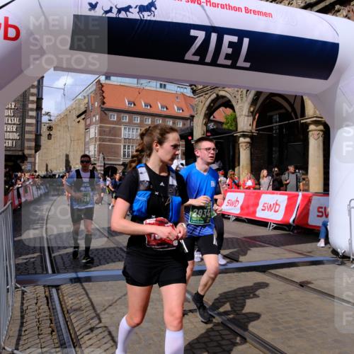 13.09.2026 - 21. swb-Marathon Bremen Tim E. http://msf.ph/oto/10389610 13.09.2026 13:32:23 Ziel 2310, 2934, 3946, 4566, 4797, 4979, 5628, 6116, 6258, 6475, 6875, 7182, 7526, 7818, 8048, 8610, 8970, 9394, 9640, 13182 meine-sportfotos.de