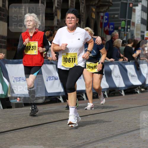 13.09.2026 - 21. swb-Marathon Bremen Strokosch-Dieckow http://msf.ph/oto/10389647 13.09.2026 11:11:21 Ziel 10148, 10163, 10313, 10527, 10547, 10644, 10653, 10792, 10841, 11043, 11062, 11141, 11237, 11335, 11483, 11679, 11691, 11756, 11993, 12401, 12507, 10155, 10510, 10511, 10546, 10977, 11036, 11216, 11289, 11533, 11702, 11870, 12126, 12220, 12286, 12311, 12336, 12464, 12508 meine-sportfotos.de