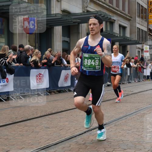 13.09.2026 - 21. swb-Marathon Bremen Strokosch-Dieckow http://msf.ph/oto/10389689 13.09.2026 13:00:41 Ziel 1619, 5663, 6359, 8749, 9849, 371, 453, 1136, 1550, 1754, 2141, 2683, 4904, 5776 meine-sportfotos.de