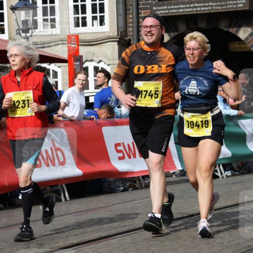 13.09.2026 - 21. swb-Marathon Bremen Strokosch-Dieckow http://msf.ph/oto/10389717 13.09.2026 11:11:25 Ziel 10313, 10527, 10611, 10644, 10653, 10792, 10841, 11043, 11062, 11141, 11237, 11483, 11679, 11691, 11993, 12396, 12401, 12507, 10155, 10510, 10511, 10546, 10552, 10977, 11239, 11289, 11533, 11702, 11927, 12082, 12220, 12286, 12311, 12336, 12508, 12553 meine-sportfotos.de