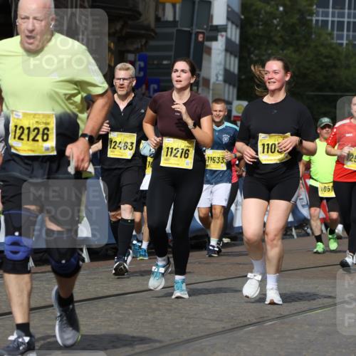 13.09.2026 - 21. swb-Marathon Bremen Strokosch-Dieckow http://msf.ph/oto/10389755 13.09.2026 11:11:30 Ziel 10313, 10419, 10527, 10611, 10644, 10653, 11062, 11141, 11231, 11458, 11483, 11679, 11691, 11745, 11993, 12148, 12396, 12401, 12507, 10155, 10510, 10511, 10552, 10616, 10977, 11239, 11533, 11927, 12082, 12286, 12311, 12336, 12553 meine-sportfotos.de