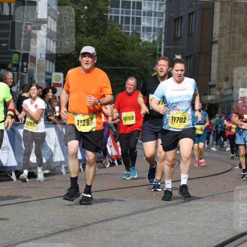 13.09.2026 - 21. swb-Marathon Bremen Strokosch-Dieckow http://msf.ph/oto/10389808 13.09.2026 11:11:36 Ziel 10313, 10419, 10611, 10644, 11036, 11062, 11141, 11216, 11231, 11458, 11679, 11745, 11870, 12126, 12148, 12396, 12464, 12507, 10552, 10616, 11239, 11927, 12082, 12553 meine-sportfotos.de