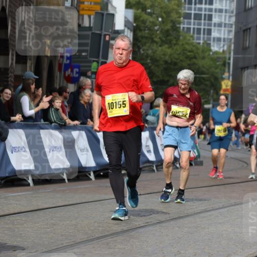 13.09.2026 - 21. swb-Marathon Bremen Strokosch-Dieckow http://msf.ph/oto/10389836 13.09.2026 11:11:42 Ziel 10419, 10546, 10611, 11036, 11216, 11231, 11289, 11458, 11702, 11745, 11870, 12126, 12148, 12220, 12311, 12396, 12464, 12508, 10582, 10616 meine-sportfotos.de