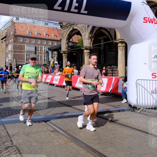 13.09.2026 - 21. swb-Marathon Bremen Tim E. http://msf.ph/oto/10389847 13.09.2026 13:33:13 Ziel 891, 1532, 2638, 3167, 3404, 3773, 3902, 4194, 4233, 4659, 5009, 5090, 5410, 5581, 5657, 5706, 5749, 5981, 6018, 6786, 6941, 7756, 8367, 8506, 9292, 9406, 9745, 9829, 10048, 13019, 13039, 13092, 13093, 13146, 13164, 13232, 13234, 13247 meine-sportfotos.de