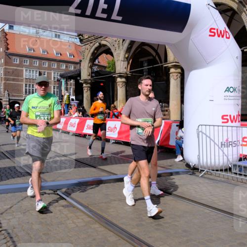 13.09.2026 - 21. swb-Marathon Bremen Tim E. http://msf.ph/oto/10389851 13.09.2026 13:33:13 Ziel 891, 1532, 2638, 3167, 3404, 3773, 3902, 4194, 4233, 4659, 5009, 5090, 5410, 5581, 5657, 5706, 5749, 5981, 6018, 6786, 6941, 7756, 8367, 8506, 9292, 9406, 9745, 9829, 10048, 13019, 13039, 13092, 13093, 13146, 13164, 13232, 13234, 13247 meine-sportfotos.de