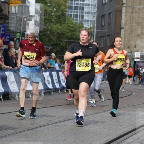 13.09.2026 - 21. swb-Marathon Bremen Strokosch-Dieckow http://msf.ph/oto/10389852 13.09.2026 11:11:43 Ziel 10419, 10510, 10546, 10611, 10977, 11036, 11216, 11231, 11289, 11458, 11702, 11745, 11870, 12126, 12148, 12220, 12311, 12464, 12508, 10582 meine-sportfotos.de