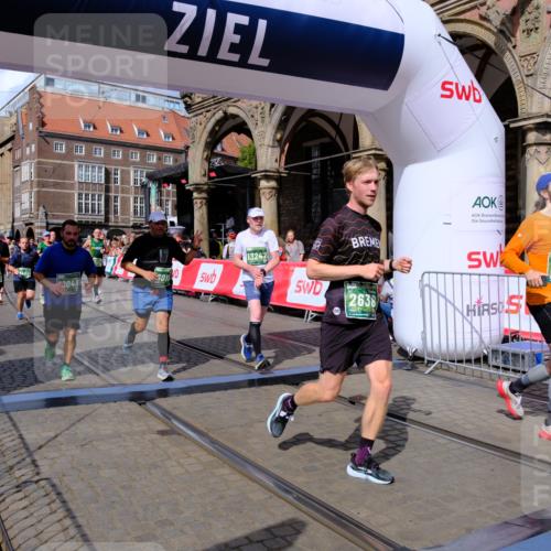 13.09.2026 - 21. swb-Marathon Bremen Tim E. http://msf.ph/oto/10389881 13.09.2026 13:33:15 Ziel 891, 1532, 2440, 2638, 2959, 3167, 3404, 3710, 3773, 3902, 4194, 4233, 4659, 5009, 5090, 5410, 5706, 5749, 5981, 6018, 6786, 6941, 7756, 7788, 8506, 9269, 9292, 9406, 9745, 9829, 10048, 13019, 13039, 13092, 13093, 13146, 13164, 13232, 13234, 13247 meine-sportfotos.de