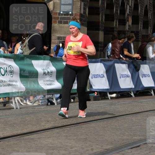 13.09.2026 - 21. swb-Marathon Bremen Strokosch-Dieckow http://msf.ph/oto/10389927 13.09.2026 11:12:07 Ziel 10552, 10582, 10616, 11239, 11927, 12082, 12553, 10213, 10414, 11052, 11633, 12012 meine-sportfotos.de
