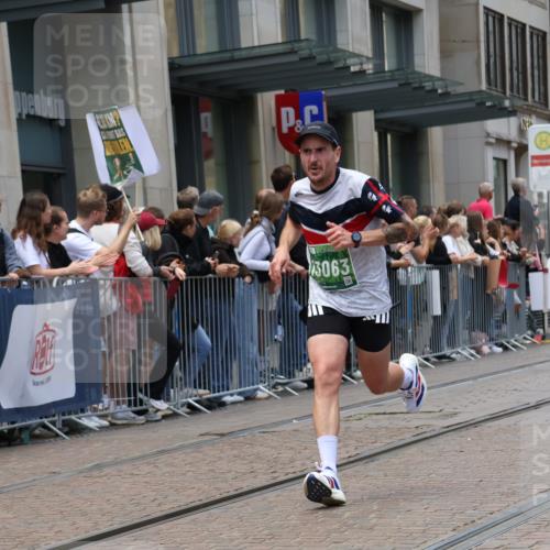 13.09.2026 - 21. swb-Marathon Bremen Strokosch-Dieckow http://msf.ph/oto/10389929 13.09.2026 13:01:19 Ziel 1614, 4118, 4696, 5369, 5996, 7950, 9137, 13063, 13168, 1411, 1619, 3019, 4328, 5663 meine-sportfotos.de