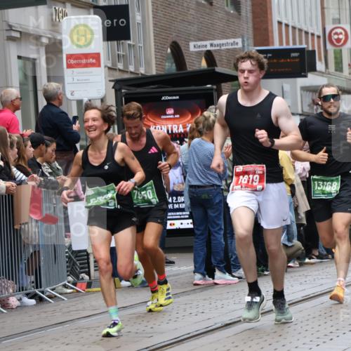 13.09.2026 - 21. swb-Marathon Bremen Strokosch-Dieckow http://msf.ph/oto/10389949 13.09.2026 13:01:21 Ziel 1614, 4118, 4696, 5369, 5996, 7950, 9137, 13063, 13168, 1411, 1619, 3019, 4328, 5663, 5996 meine-sportfotos.de