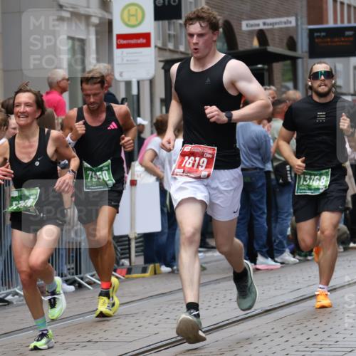 13.09.2026 - 21. swb-Marathon Bremen Strokosch-Dieckow http://msf.ph/oto/10389954 13.09.2026 13:01:22 Ziel 1614, 4118, 4696, 5369, 7950, 9137, 13063, 13168, 1411, 1619, 3019, 4328, 5663, 5996 meine-sportfotos.de