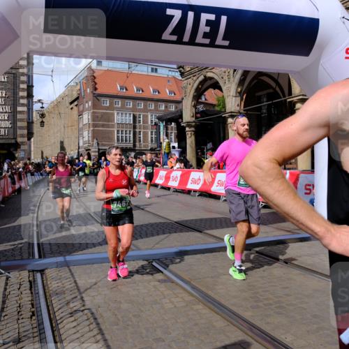 13.09.2026 - 21. swb-Marathon Bremen Tim E. http://msf.ph/oto/10390047 13.09.2026 13:33:37 Ziel 831, 1124, 2283, 2393, 2818, 2980, 4052, 4219, 4243, 4260, 4408, 4492, 4536, 4543, 4565, 5040, 5191, 5324, 5560, 5660, 5726, 5790, 5861, 5862, 5914, 6421, 6597, 6614, 6777, 6915, 6997, 7145, 7421, 7467, 7789, 7830, 8061, 8177, 8501, 8599, 8602, 9206, 9616, 9856, 13028, 13084, 13101 meine-sportfotos.de