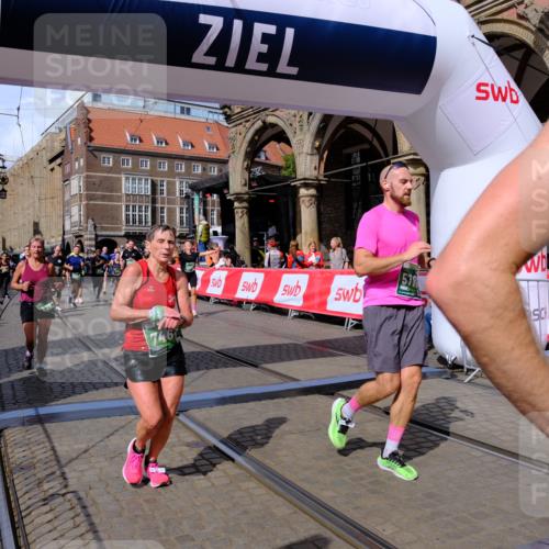 13.09.2026 - 21. swb-Marathon Bremen Tim E. http://msf.ph/oto/10390056 13.09.2026 13:33:37 Ziel 831, 1124, 2283, 2393, 2818, 2980, 4052, 4219, 4243, 4260, 4408, 4492, 4536, 4543, 4565, 5040, 5191, 5324, 5560, 5660, 5726, 5790, 5861, 5862, 5914, 6421, 6597, 6614, 6777, 6915, 6997, 7145, 7421, 7467, 7789, 7830, 8061, 8177, 8501, 8599, 8602, 9206, 9616, 9856, 13028, 13084, 13101 meine-sportfotos.de