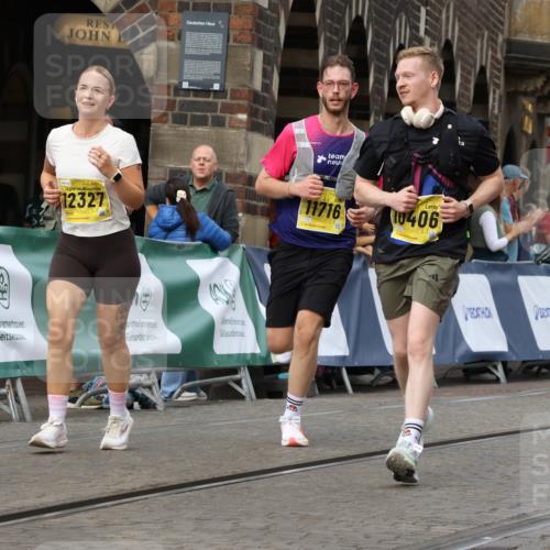 13.09.2026 - 21. swb-Marathon Bremen Strokosch-Dieckow http://msf.ph/oto/10390064 13.09.2026 11:12:32 Ziel 10213, 10414, 11052, 11585, 11633, 12012, 10354, 10743, 10874, 10875, 11090, 11657, 12234, 12423, 12497 meine-sportfotos.de