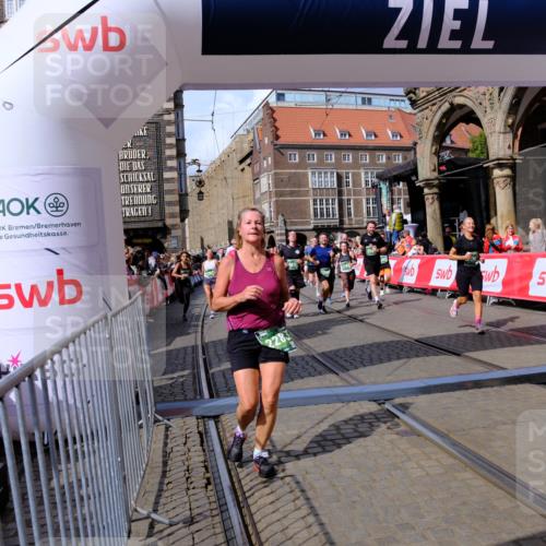 13.09.2026 - 21. swb-Marathon Bremen Tim E. http://msf.ph/oto/10390065 13.09.2026 13:33:39 Ziel 831, 1124, 2283, 2393, 2980, 4052, 4219, 4243, 4260, 4492, 4536, 4543, 4565, 5040, 5324, 5560, 5660, 5726, 5790, 5861, 5862, 5914, 6256, 6421, 6597, 6614, 6777, 6882, 6915, 6997, 7145, 7421, 7467, 7789, 7830, 8093, 8177, 8501, 8599, 8602, 9206, 9616, 9856, 9883, 13084, 13101 meine-sportfotos.de