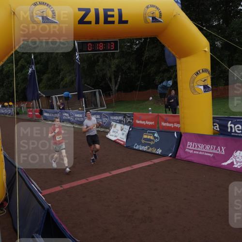 13.09.2026 - Airport Race Dennis Weichert http://msf.ph/oto/10390089 13.09.2026 10:18:47 Ziel 5409, 5411 meine-sportfotos.de
