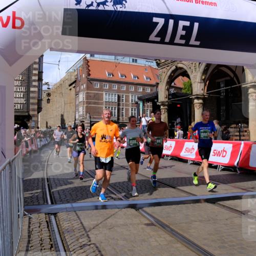 13.09.2026 - 21. swb-Marathon Bremen Tim E. http://msf.ph/oto/10390109 13.09.2026 13:33:52 Ziel 930, 2405, 2872, 2960, 3201, 3562, 3761, 4052, 4219, 4490, 4543, 5560, 5660, 5726, 5861, 5862, 6256, 6421, 6538, 6597, 6808, 6844, 6882, 6997, 7126, 7523, 7633, 7652, 7832, 7863, 8093, 8177, 8501, 8599, 8602, 8691, 9206, 9390, 9508, 9883, 10114, 13078 meine-sportfotos.de