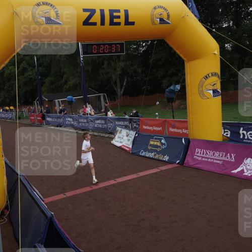 13.09.2026 - Airport Race Dennis Weichert http://msf.ph/oto/10390192 13.09.2026 10:21:10 Ziel 4068, 4188 meine-sportfotos.de