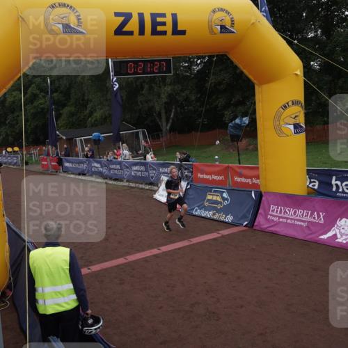 13.09.2026 - Airport Race Dennis Weichert http://msf.ph/oto/10390236 13.09.2026 10:22:00 Ziel 5309, 5388 meine-sportfotos.de