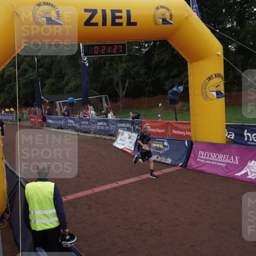 13.09.2026 - Airport Race Dennis Weichert http://msf.ph/oto/10390242 13.09.2026 10:22:01 Ziel 5309, 5388 meine-sportfotos.de