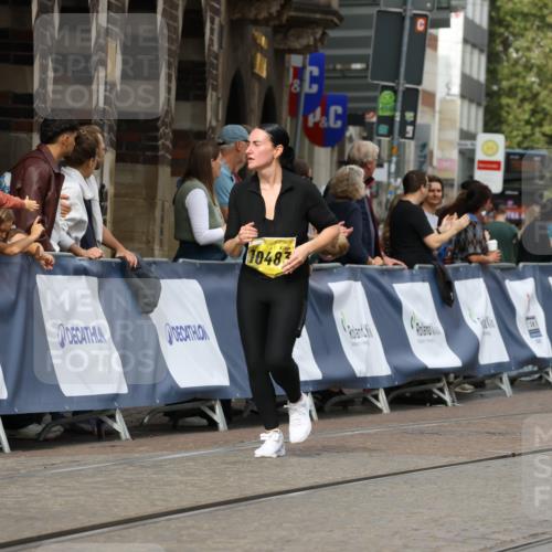 13.09.2026 - 21. swb-Marathon Bremen Strokosch-Dieckow http://msf.ph/oto/10390252 13.09.2026 11:12:54 Ziel 10354, 10406, 10743, 10874, 10875, 10909, 11090, 11657, 11716, 12234, 12327, 12497, 10804, 10893, 11357, 11606, 11627, 12050, 12060, 12393, 12418 meine-sportfotos.de