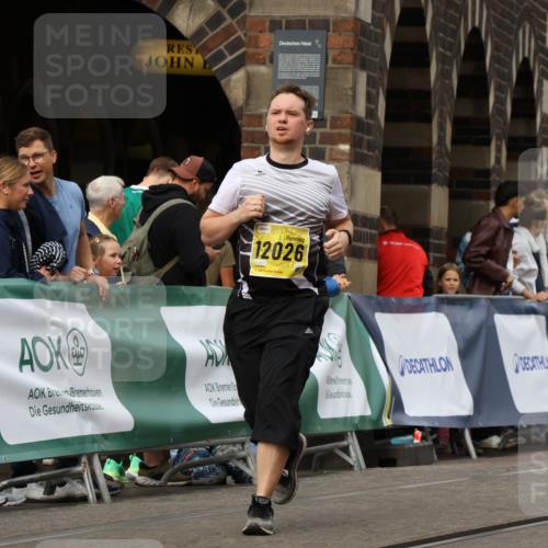 13.09.2026 - 21. swb-Marathon Bremen Strokosch-Dieckow http://msf.ph/oto/10390430 13.09.2026 11:13:17 Ziel 10483, 10804, 10893, 11357, 11606, 11627, 11671, 11832, 12050, 12060, 12393, 12418, 12423, 10484, 10545, 10883, 11392, 11670, 11954, 12280, 12460, 12521 meine-sportfotos.de
