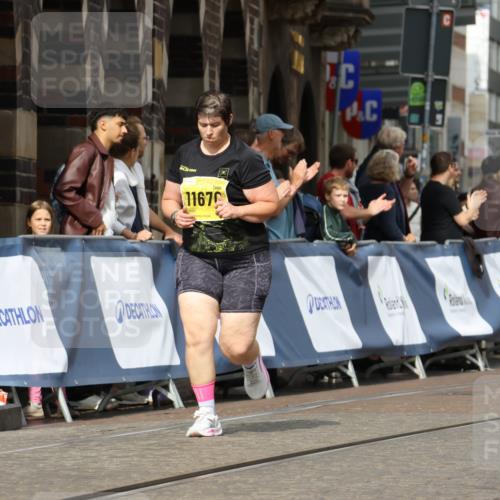 13.09.2026 - 21. swb-Marathon Bremen Strokosch-Dieckow http://msf.ph/oto/10390450 13.09.2026 11:13:30 Ziel 10804, 10893, 11048, 11357, 11627, 12060, 12393, 12418, 10545, 10766, 10889, 11084, 11954, 11999, 12010, 12280 meine-sportfotos.de