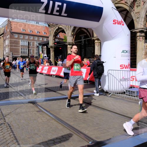 13.09.2026 - 21. swb-Marathon Bremen Tim E. http://msf.ph/oto/10390451 13.09.2026 13:34:41 Ziel 682, 784, 809, 911, 1307, 2215, 3029, 3068, 3214, 3318, 3409, 3636, 3890, 4112, 4616, 5147, 5265, 5566, 5852, 6255, 7168, 7696, 7746, 7962, 8381, 8870, 9094, 9100, 9402, 9453, 9802, 9905, 13112 meine-sportfotos.de