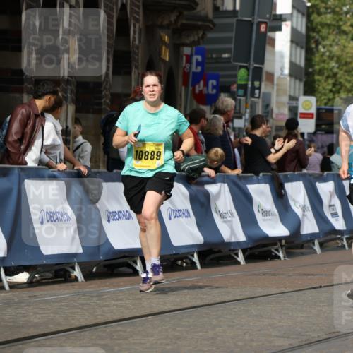 13.09.2026 - 21. swb-Marathon Bremen Strokosch-Dieckow http://msf.ph/oto/10390563 13.09.2026 11:13:43 Ziel 10484, 10545, 10883, 11392, 11670, 11954, 12280, 12460, 12521, 10330, 10799, 11078 meine-sportfotos.de