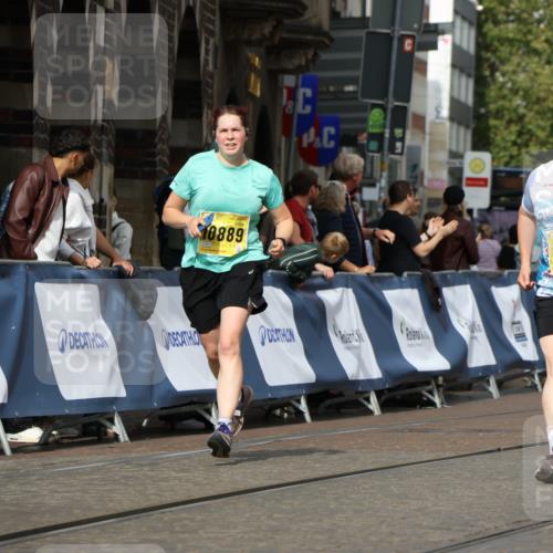 13.09.2026 - 21. swb-Marathon Bremen Strokosch-Dieckow http://msf.ph/oto/10390567 13.09.2026 11:13:43 Ziel 10484, 10545, 10883, 11392, 11670, 11954, 12280, 12460, 12521, 10330, 10799, 11078 meine-sportfotos.de