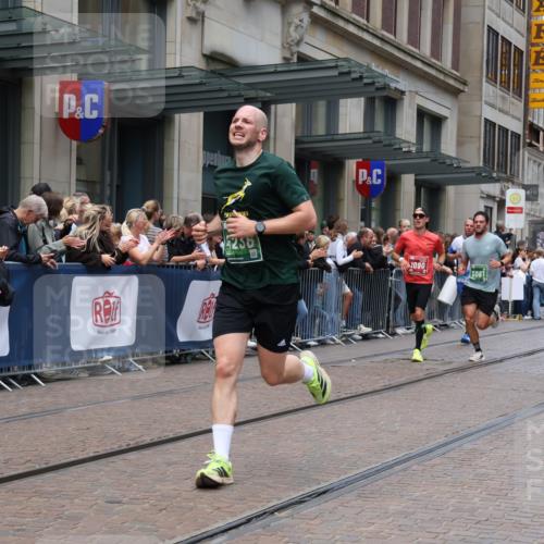 13.09.2026 - 21. swb-Marathon Bremen Strokosch-Dieckow http://msf.ph/oto/10390610 13.09.2026 13:03:44 Ziel 895, 2094, 2889, 3500, 4110, 4236, 6815, 8096, 9061, 9129, 9544, 9642, 9813, 1090, 1372, 1587, 1950, 3092, 5024, 5143, 5719, 6973, 7715, 8096 meine-sportfotos.de