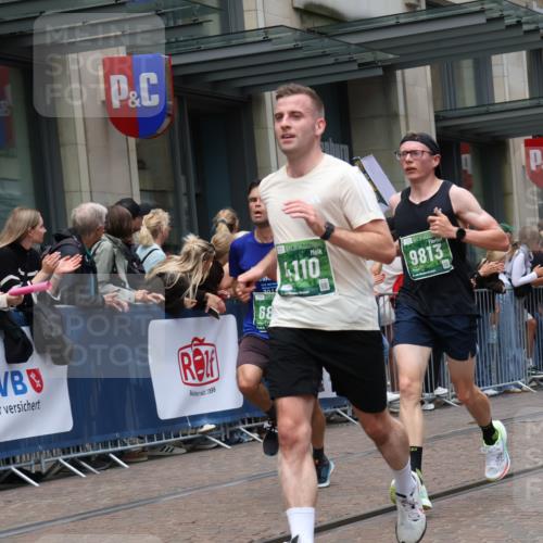 13.09.2026 - 21. swb-Marathon Bremen Strokosch-Dieckow http://msf.ph/oto/10390698 13.09.2026 13:03:59 Ziel 650, 1860, 3284, 3424, 4110, 4239, 6815, 7871, 9544, 9813, 895, 1090, 1587, 2094, 2889, 3500, 4236, 5143, 6973, 8096, 9061, 9129, 9642 meine-sportfotos.de