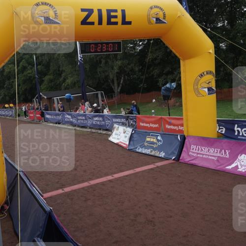 13.09.2026 - Airport Race Dennis Weichert http://msf.ph/oto/10390699 13.09.2026 10:23:35 Ziel 5028 meine-sportfotos.de