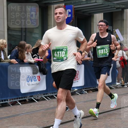 13.09.2026 - 21. swb-Marathon Bremen Strokosch-Dieckow http://msf.ph/oto/10390702 13.09.2026 13:03:59 Ziel 650, 1860, 3284, 3424, 4110, 4239, 6815, 7871, 9544, 9813, 895, 1090, 1587, 2094, 2889, 3500, 4236, 5143, 6973, 8096, 9061, 9129, 9642 meine-sportfotos.de