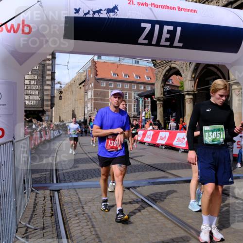 13.09.2026 - 21. swb-Marathon Bremen Tim E. http://msf.ph/oto/10390785 13.09.2026 13:35:27 Ziel 536, 2003, 2366, 2430, 2492, 2625, 3063, 3311, 3916, 4487, 4635, 4985, 5016, 5125, 5647, 6320, 6391, 6403, 6750, 7123, 7405, 7657, 7703, 7750, 7998, 8300, 8328, 9017, 9216, 9526, 9527, 13017, 13018, 13051, 13060 meine-sportfotos.de