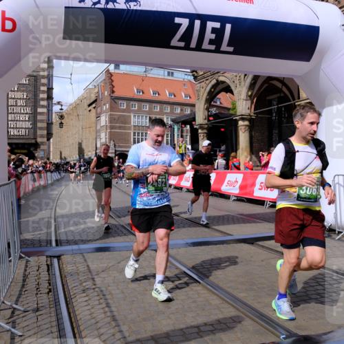 13.09.2026 - 21. swb-Marathon Bremen Tim E. http://msf.ph/oto/10390805 13.09.2026 13:35:30 Ziel 536, 1150, 2003, 2366, 2492, 2625, 2866, 3063, 3311, 3916, 4062, 4487, 4635, 4985, 5016, 5125, 5647, 6320, 6391, 6403, 6750, 6837, 7123, 7305, 7405, 7657, 7703, 7750, 7998, 8300, 8328, 8773, 9017, 9216, 9526, 9527, 13051, 13060 meine-sportfotos.de