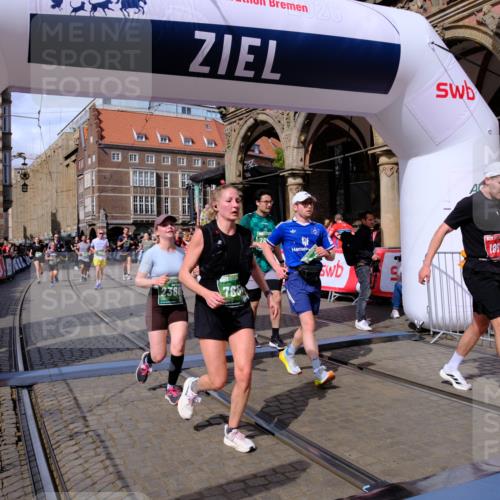 13.09.2026 - 21. swb-Marathon Bremen Tim E. http://msf.ph/oto/10390821 13.09.2026 13:35:32 Ziel 536, 1150, 2003, 2366, 2492, 2625, 2866, 3063, 3311, 3916, 4062, 4487, 4635, 4985, 5016, 5125, 5647, 6315, 6320, 6391, 6750, 6837, 7305, 7377, 7657, 7703, 7998, 8300, 8328, 8401, 8530, 8773, 8915, 9017, 9216, 9526, 9527, 13051 meine-sportfotos.de
