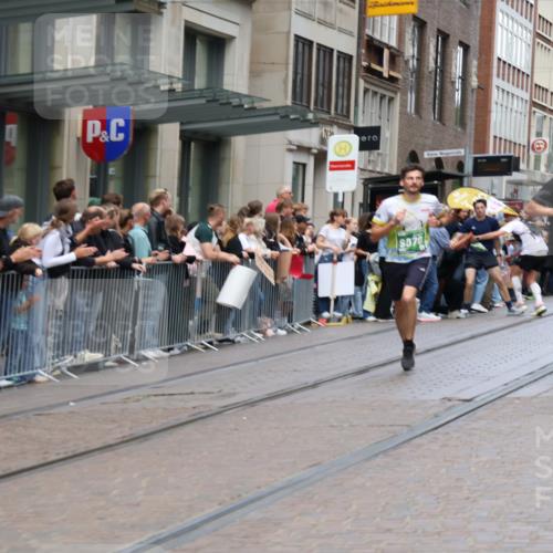 13.09.2026 - 21. swb-Marathon Bremen Strokosch-Dieckow http://msf.ph/oto/10390877 13.09.2026 13:04:23 Ziel 744, 1223, 1224, 1712, 1860, 2207, 2646, 2956, 5283, 5674, 7538, 7814, 8054, 8701, 8936, 9070, 9306, 9689, 13034, 13187, 650, 1860, 2094, 3284, 3424, 4110, 4239, 6815, 7871, 9544, 9813 meine-sportfotos.de