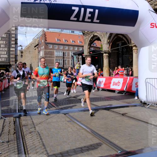 13.09.2026 - 21. swb-Marathon Bremen Tim E. http://msf.ph/oto/10390886 13.09.2026 13:35:42 Ziel 1150, 2003, 2041, 2090, 2318, 2356, 2625, 2866, 3055, 3311, 3621, 3916, 4062, 4326, 4635, 4985, 5016, 5661, 6315, 6320, 6418, 6837, 7285, 7305, 7377, 7703, 8300, 8401, 8530, 8773, 8915, 9526, 9527, 9845, 9887 meine-sportfotos.de