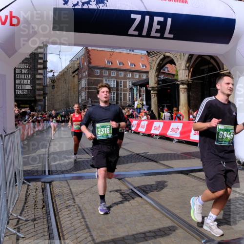 13.09.2026 - 21. swb-Marathon Bremen Tim E. http://msf.ph/oto/10390970 13.09.2026 13:35:51 Ziel 156, 607, 2041, 2090, 2318, 2356, 3055, 3087, 3226, 3621, 3704, 3780, 4326, 5308, 5661, 6315, 6418, 6465, 6466, 6644, 6649, 7285, 7377, 7597, 7675, 7700, 8401, 8530, 8816, 8915, 9784, 9845, 9862, 9887, 9892 meine-sportfotos.de