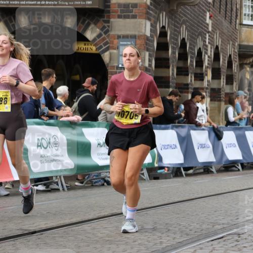 13.09.2026 - 21. swb-Marathon Bremen Strokosch-Dieckow http://msf.ph/oto/10390990 13.09.2026 11:14:51 Ziel 10303, 10395, 10396, 10722, 10784, 11041, 11140, 11173, 11363, 11408, 11703, 12100, 12112, 12431, 10271, 10325, 10605, 10752, 11085, 11645, 11673, 11694, 11810, 11974, 12110, 12333 meine-sportfotos.de