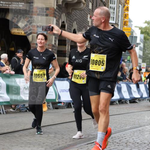 13.09.2026 - 21. swb-Marathon Bremen Strokosch-Dieckow http://msf.ph/oto/10391065 13.09.2026 11:14:58 Ziel 10519, 10705, 10722, 11097, 11098, 11186, 11408, 12112, 12431, 10325, 11694, 11810, 11990, 12110, 12333 meine-sportfotos.de