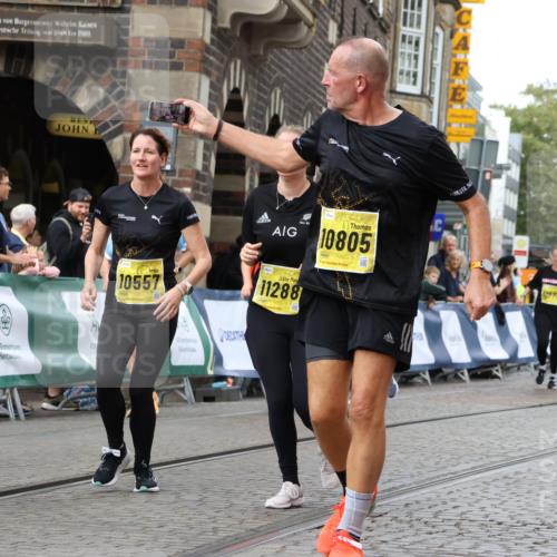 13.09.2026 - 21. swb-Marathon Bremen Strokosch-Dieckow http://msf.ph/oto/10391069 13.09.2026 11:14:58 Ziel 10519, 10705, 10722, 11097, 11098, 11186, 11408, 12112, 12431, 10325, 11694, 11810, 11990, 12110, 12333 meine-sportfotos.de