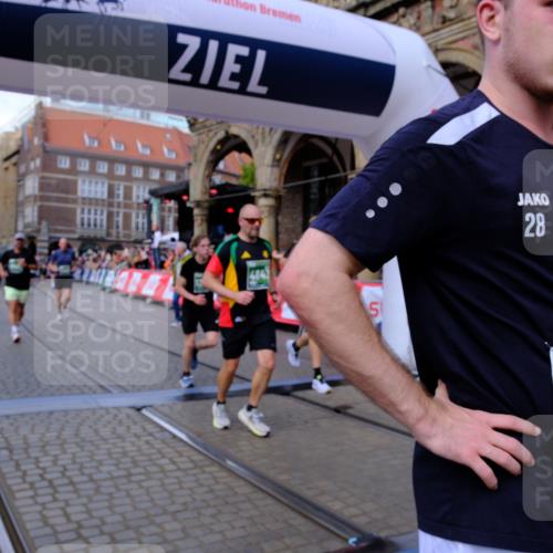 13.09.2026 - 21. swb-Marathon Bremen Tim E. http://msf.ph/oto/10391105 13.09.2026 13:36:41 Ziel 372, 900, 1738, 1880, 2467, 2692, 2700, 2731, 2823, 2949, 3067, 3410, 3591, 4049, 4182, 4216, 4643, 4989, 5781, 5800, 6527, 6642, 6778, 7249, 7344, 7379, 7808, 7865, 8511, 8525, 8731, 8905, 8941, 9026, 9427, 9899, 13038 meine-sportfotos.de